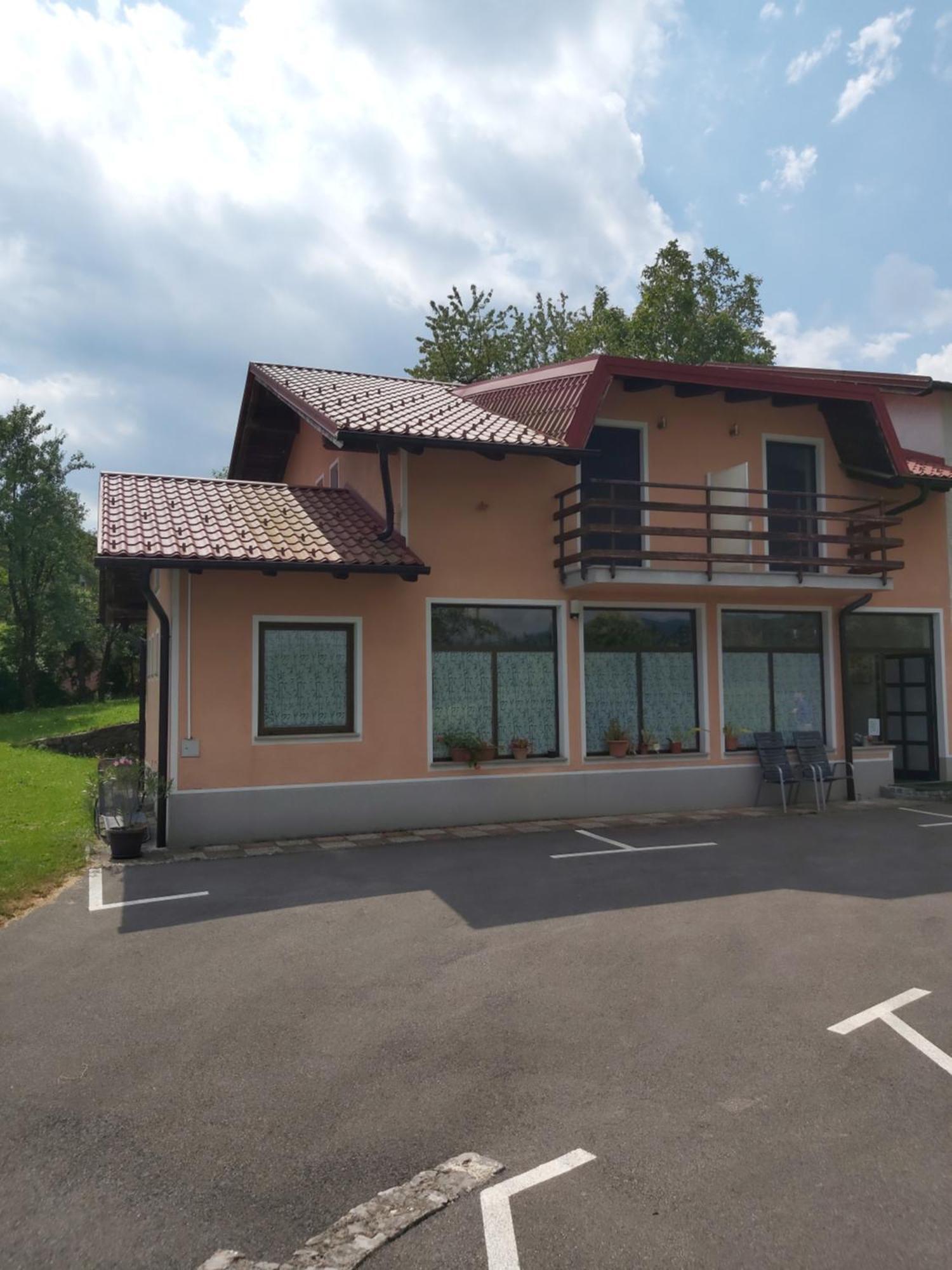 Rooms Zagon Postojna Exterior photo